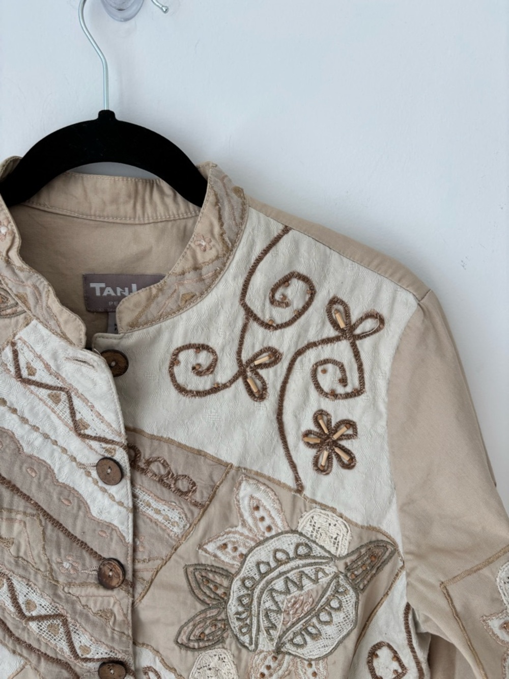 Vintage TanJay Embroidered Patchwork Jacket Beige Boho Cotton Cropped Blazer - Picture 4 of 12